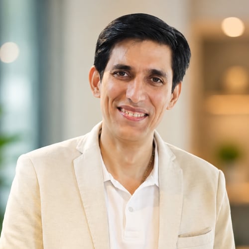 Dr Vijay T K Bijlani
