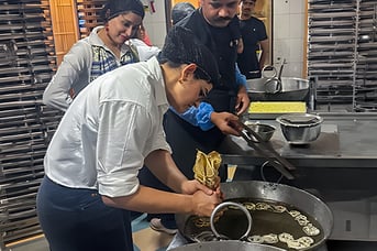 HBL-students-visit-Bombay-Sweet-Shop-in-Mumbai-SP-Jain-Global-inside-image-6