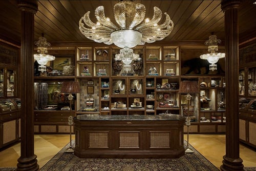 MGLuXM-SP-Jain-students-visit-Sabyasachi-flagship-store-in-Mumbai-2