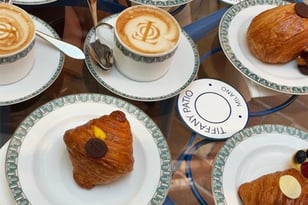 MGLuxM-Batch-16-students-visit-Tiffany-&-Cos-flagship-store-Milan-Luxury-SP-Jain-Global-Inside-Image-1