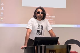 Master-perfumer-Pranav-Kapoor-luxury-session-with-MGLuxM-students-at-SP-Jain-Global-2