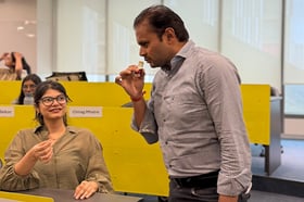 Master-perfumer-Pranav-Kapoor-luxury-session-with-MGLuxM-students-at-SP-Jain-Global-4