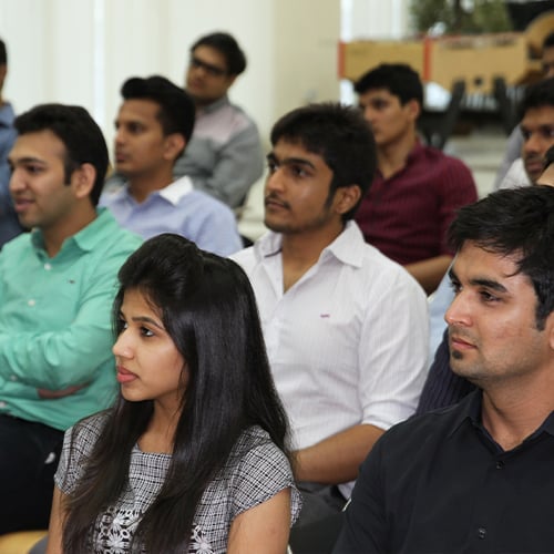 Join-our-dynamic-student-community-and-global-alumni-network