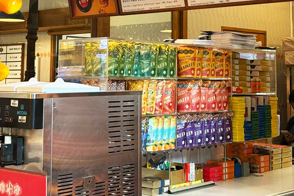 SP Jain HBL students visiting Bombay Sweet Shop in Mumbai in 2025 - image 5